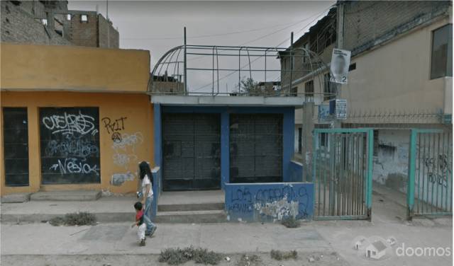 Vendo casa en zona comercial en plena Av. Revolución, Villa el Salvador