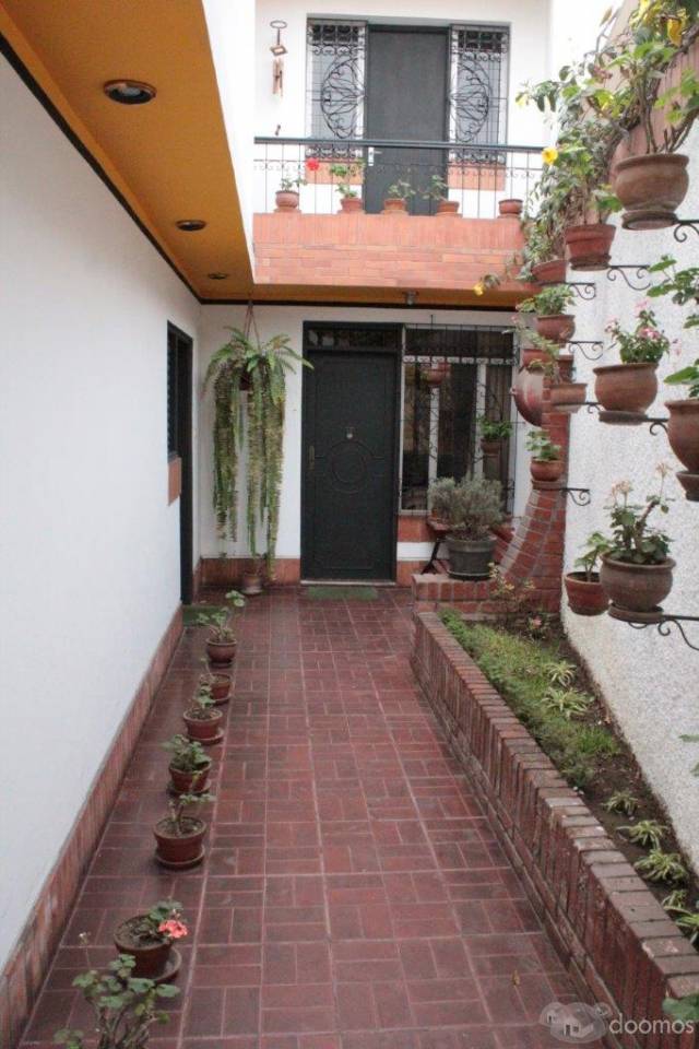 Casa en Venta - Cercado de Lima