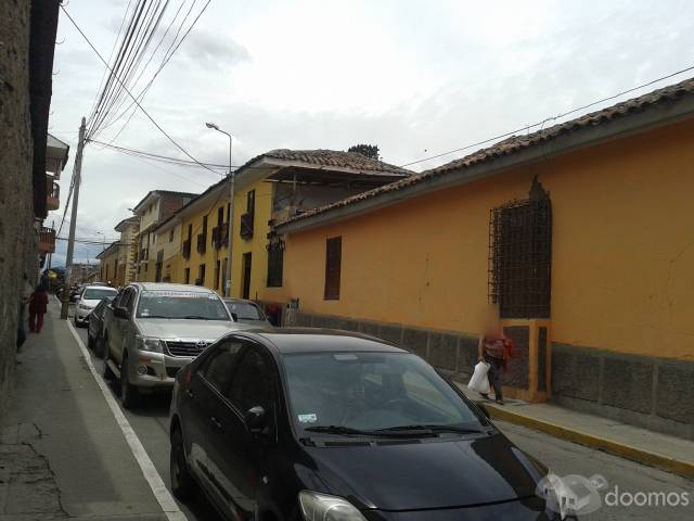 Vendo casa zona centrica Ayacucho