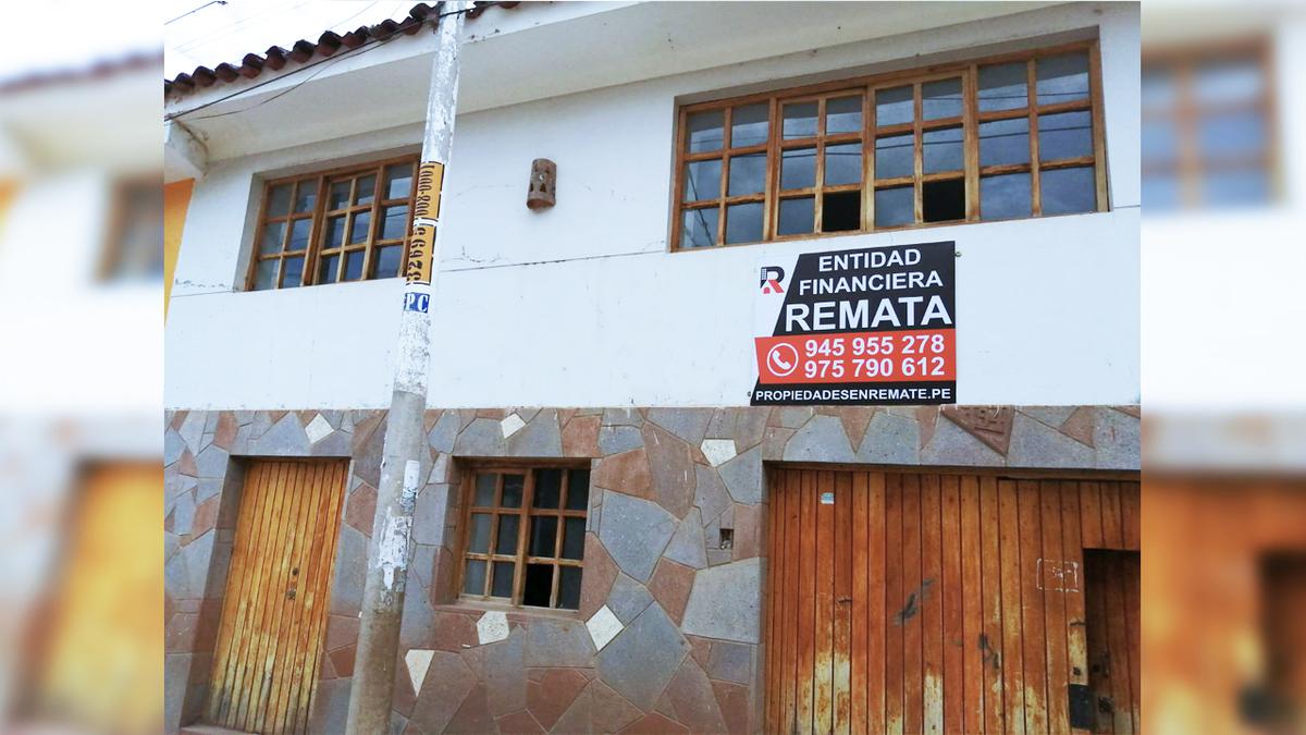 ENTIDAD FINANCIERA REMATA Casa de 2 pisos en Calca, Cusco - 00854